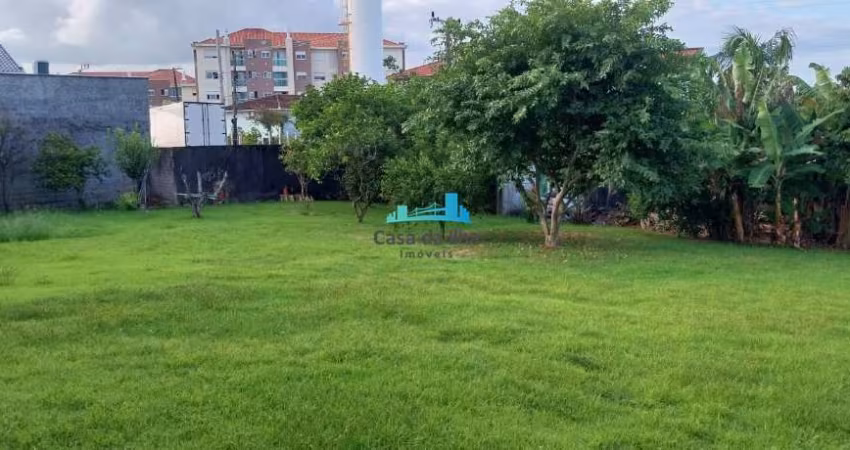 Terreno à venda no Centro, São José 