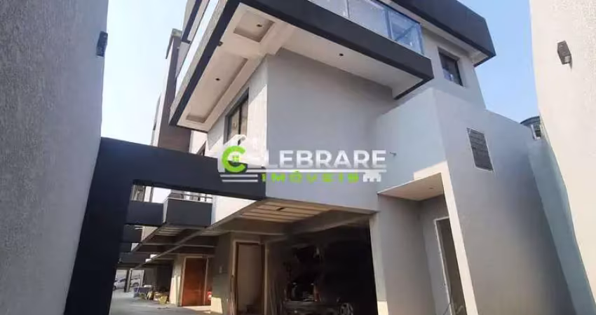 Excelente sobrado em colombo! 03 qts,suíte,sacada,churrasqueira