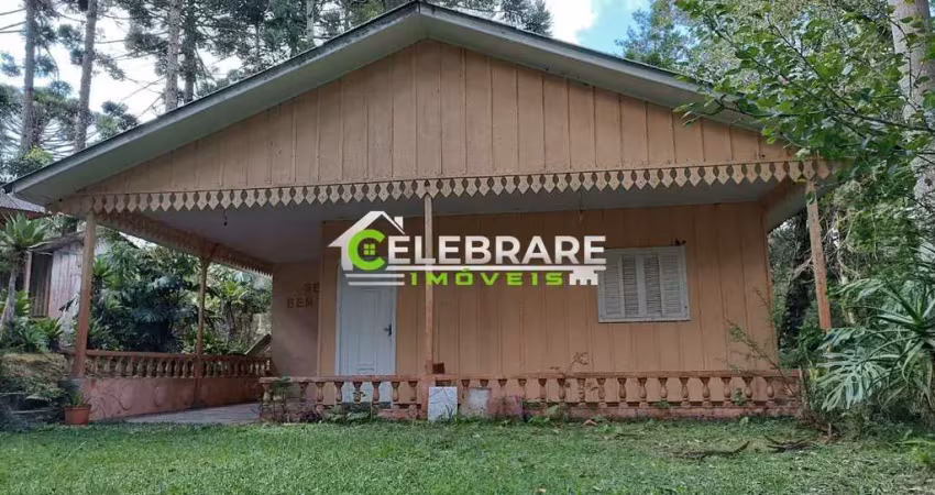 Chácara com 7980m² em condomínio!!! casa com 02 qtos, tanque