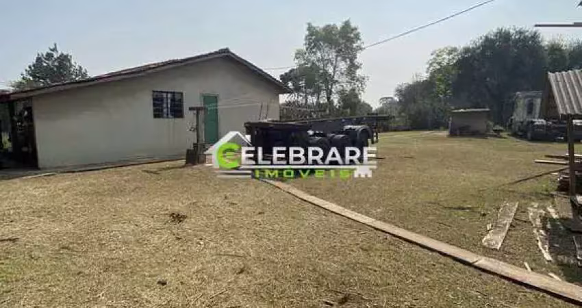 Chácara em quatro barras! 02 casas,próximo ao mercado colibri