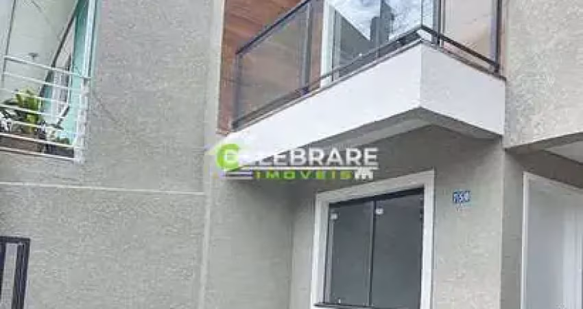 Sobrado novo sítio cercado!! 03 qtos,suíte,sacd,próx.merc goes