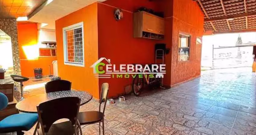 Casa no são dimas,colombo!! 03 qtos, ótima localização!