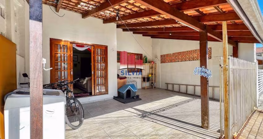 Casa com 3 quartos, em condomínio fechado, no CIC/NOVO MUNDO - Residencial Santo André