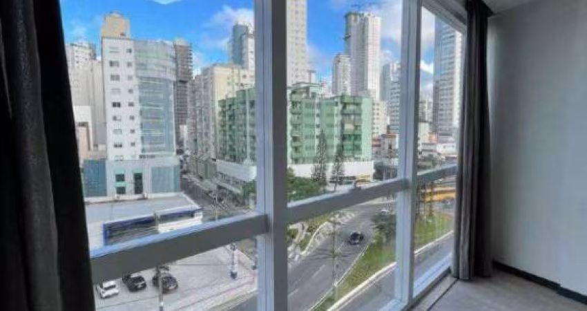 Sala comercial para venda no Bairro Ariribá em Balneário Camboriú.