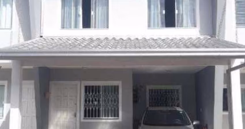 Sobrado a venda no Condomínio Residencial Vila Mariana localizado na Barra do Rio em Itajaí.