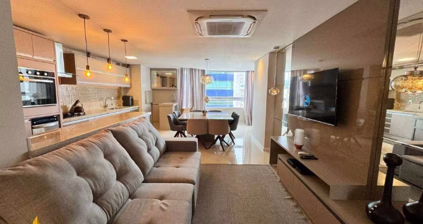 Apartamento à venda no Edifício Cadillac Tower, localizado no centro de Balneário Camboriú.