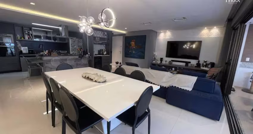 Apartamento a venda no Residencial Grand Soleil localizado no Bairro Fazenda em Itajaí.
