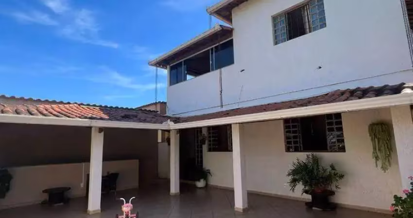 Casa com 4 dormitórios à venda, 220 m² por r$ 850.000,00 - jota - brumadinho/mg