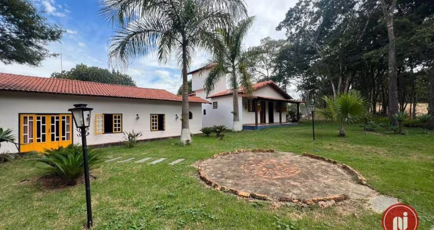 Sítio com 8 dormitórios à venda, 45000 m² por R$ 1.450.000,00 - Campos dos Fernandes - Bonfim/MG