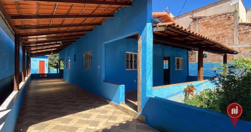 Casa com 2 dormitórios, 100 m² - venda por R$ 280.000,00 ou aluguel por R$ 2.000,00/mês - Melo Franco - Brumadinho/MG