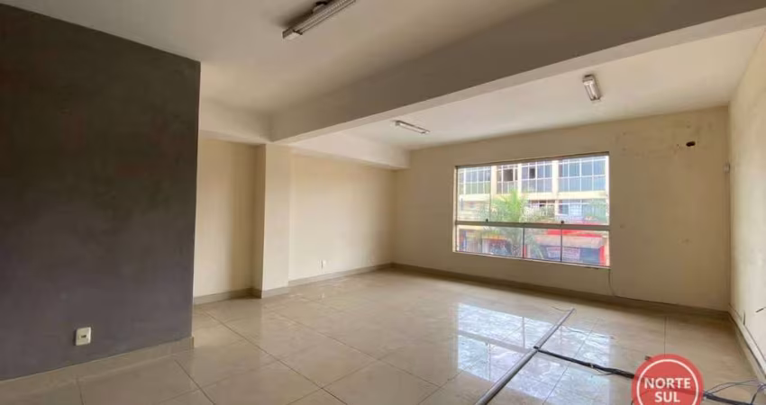 Loja para alugar, 80 m² por R$ 900,00/mês - Centro - Brumadinho/MG