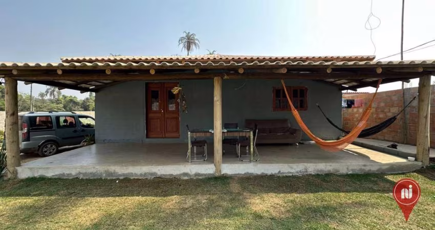 Casa com 2 dormitórios à venda, 130 m² por R$ 450.000 - Vila Sao Tarcisio - Mário Campos/MG