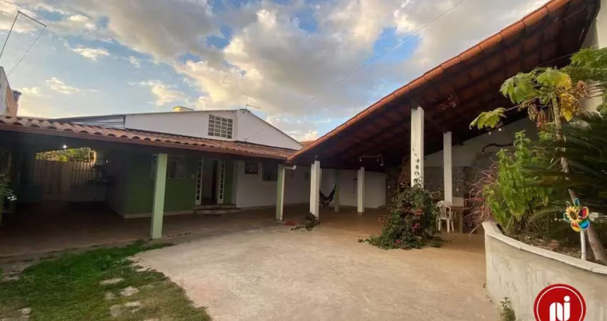 Casa com 3 dormitórios para alugar, 180 m² por r$ 3.000,00/mês - vila sao tarcisio - mário campos/mg