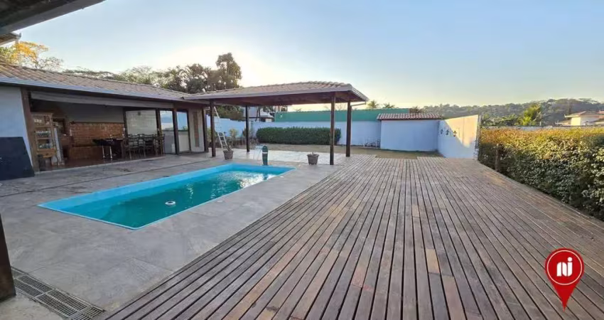 Casa com 3 dormitórios à venda, 250 m² por r$ 1.200.000,00 - quintas da jangada - sarzedo/mg