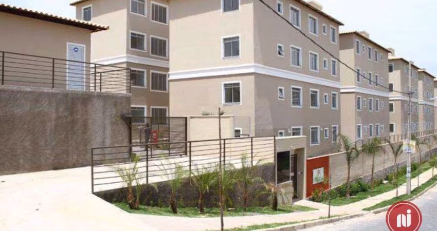 Apartamento com 2 dormitórios à venda, 54 m² por R$ 176.000,00 - São João - Betim/MG
