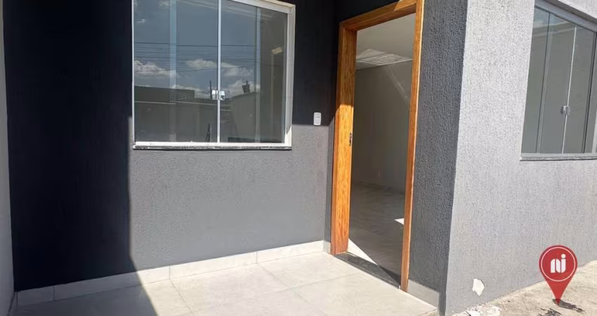 Casa com 2 dormitórios à venda, 82 m² por R$ 450.000,00 - Vila Verde - Betim/MG
