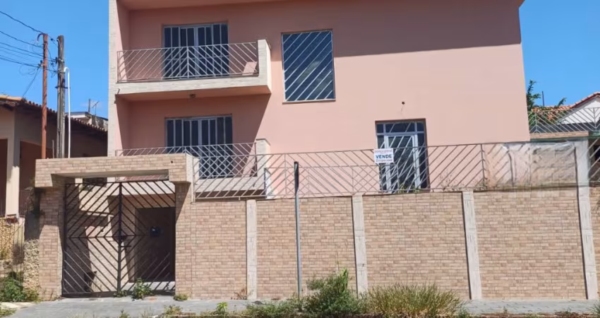 Casa maravilhosa pra venda no centro