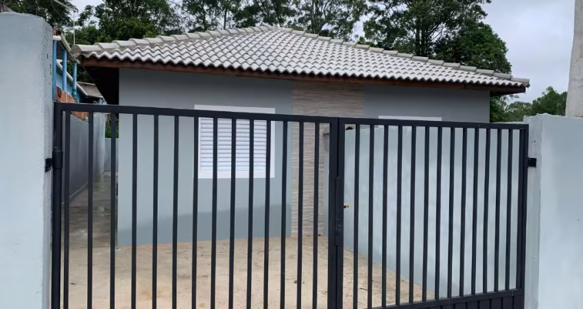 Casa nova para vender em  Mairinque
