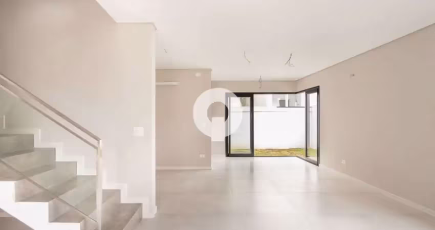 Linda casa nova em condomínio clube no santa cândida