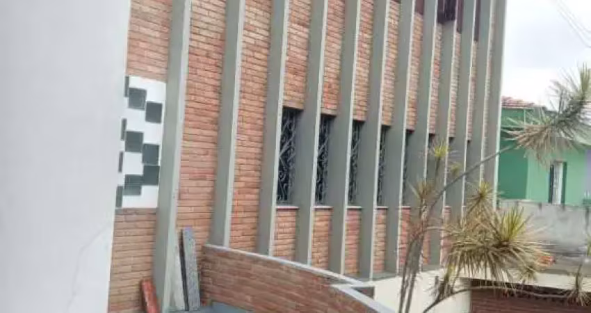 Oportunidade no coração de itaquera !! sobrado com 03 dormitórios sendo 01 suíte mais anexo independente para locação !