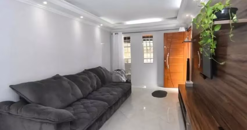 Linda casa com piscina à venda no jardim vila formosa
