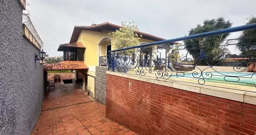Casa de cinco quartos duas suítes à venda no condomínio parque imperador por 1690.000,00