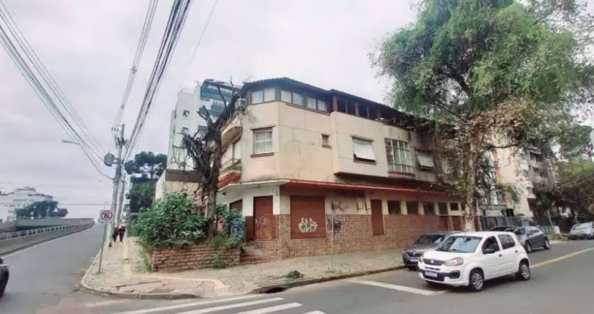 Terreno comercial à venda na Avenida Cristóvão Colombo, 3265, Higienópolis, Porto Alegre