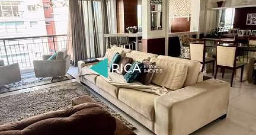 Apartamento com 3 quartos para alugar na Avenida Túlio de Rose, 400, Jardim Europa, Porto Alegre