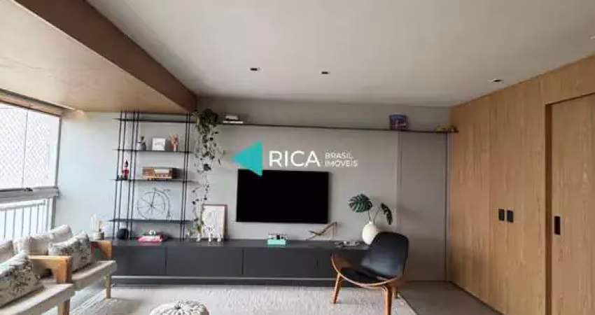 Apartamento com 3 quartos para alugar na Avenida Túlio de Rose, 500, Jardim Europa, Porto Alegre