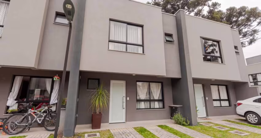 Casa para venda em Santa Cândida de 104.00m² com 3 Quartos, 1 Suite e 2 Garagens