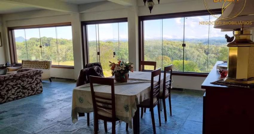 Casa para venda em Capoeira Dos Dinos de 350.00m² com 3 Quartos, 1 Suite e 3 Garagens