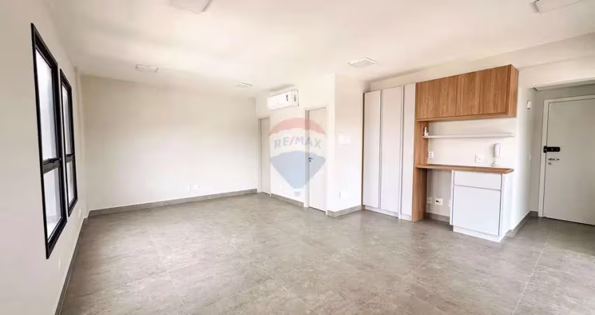Ampla sala comercial para aluguel com móveis e ar condicionado no centro de atibaia
