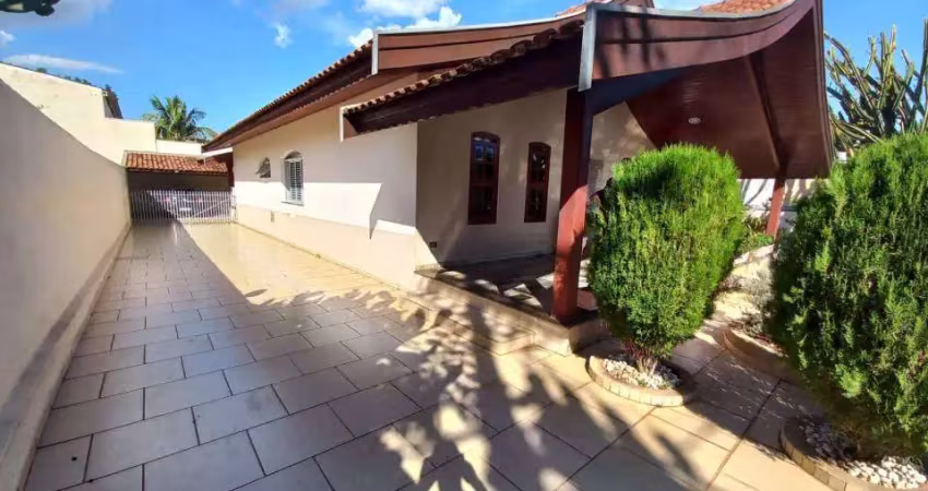 Casa com 3 quartos à venda no Parque Novo Mundo, Americana 