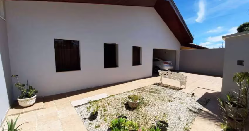 Casa com 3 quartos à venda no Jardim Glória, Americana 