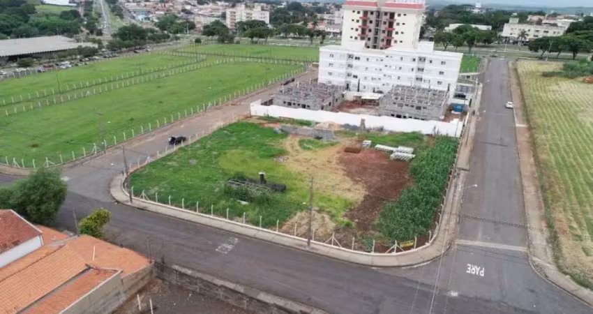 Terreno à venda no Campo Limpo, Americana 