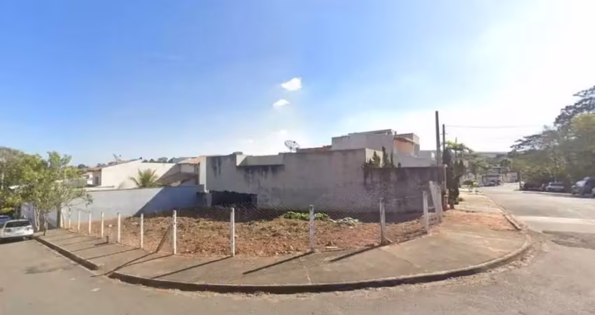 Terreno à venda no Jardim Bertoni, Americana 