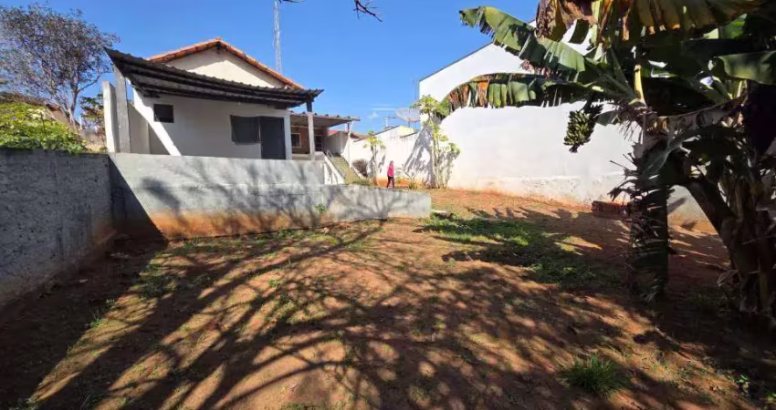 Casa à venda na Vila Cordenonsi, Americana 