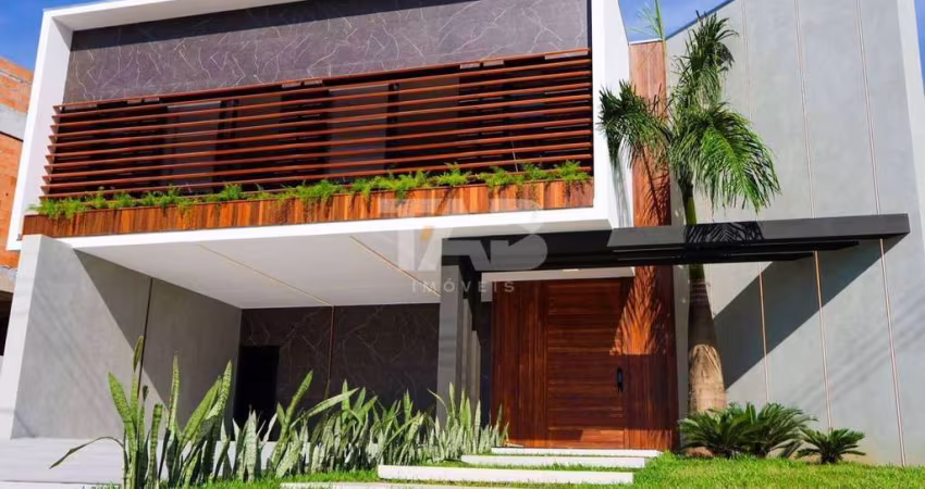 Casa de alto padrão no condomínio Caledônia à venda