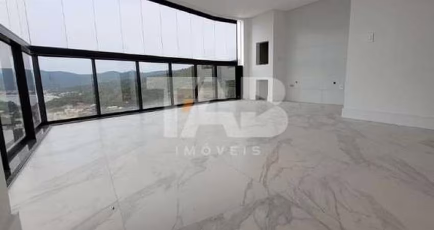 Apartamento com 3 suítes à venda | Balneário Perequê