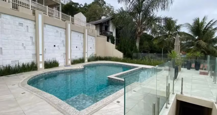 Casa com 3 quartos à venda na Rua 109 L, 49, Canto da Praia, Itapema