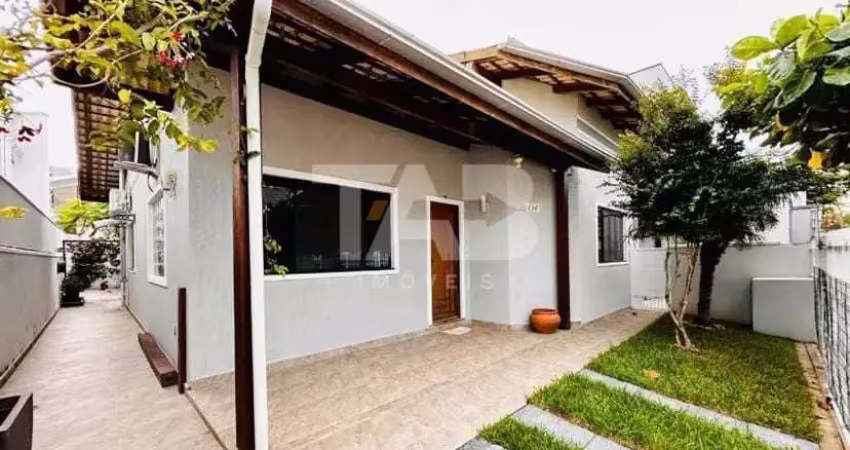 Casa á venda no Bairro Dom Bosco, Itajaí