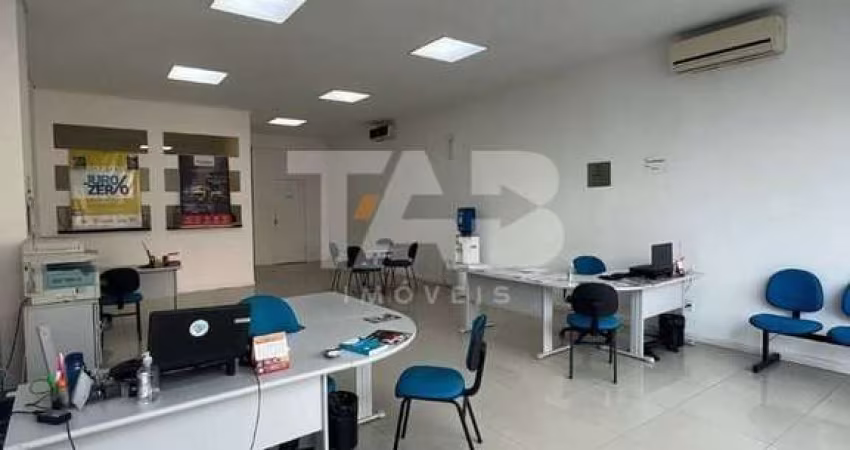 Sala comercial com 100m²  para locação | Centro, Itajaí