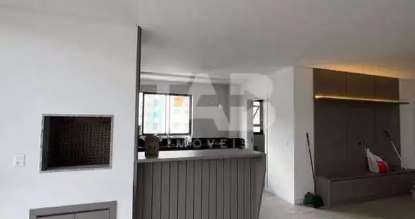 Apartamento com 4 quartos para alugar na Avenida 3ª Avenida, 229, Centro, Balneário Camboriú