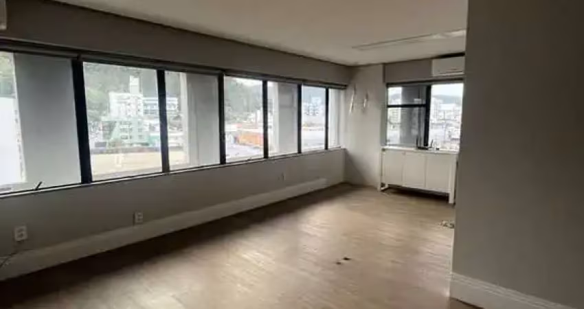 Casa comercial para alugar na Rua 901, 4315, Centro, Balneário Camboriú