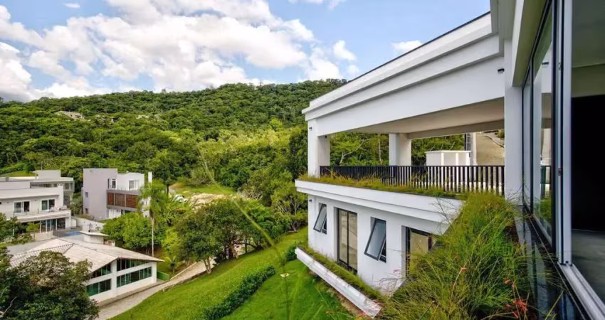 Casa com 5 quartos à venda na Avenida das Arapongas, 1265, Ariribá, Balneário Camboriú