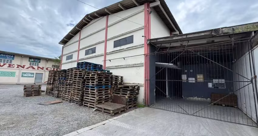 Casa para alugar no Salseiros, Itajaí 