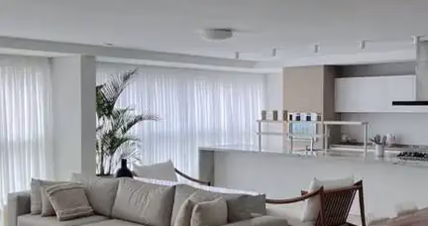 Casa comercial à venda na Avenida Nereu Ramos, 4770, Itacolomi, Balneário Piçarras