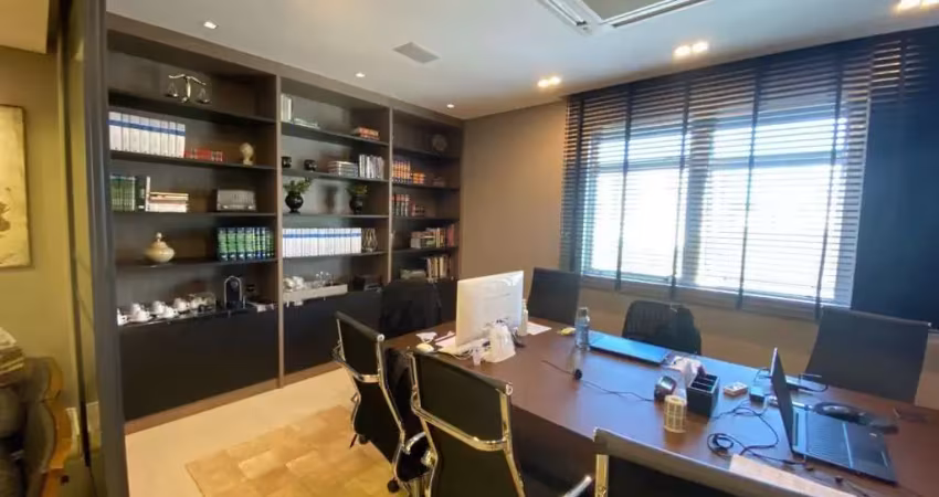 Casa comercial à venda na Avenida Coronel Marcos Konder, Centro, Itajaí