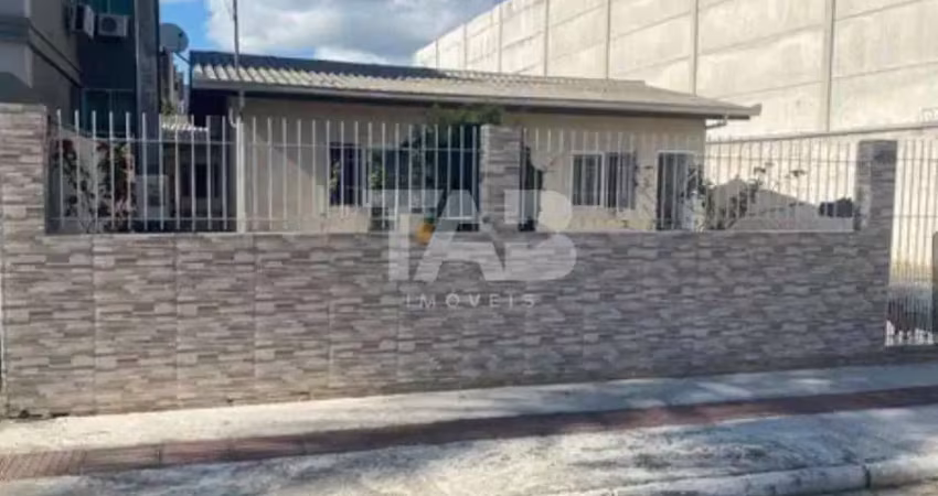 Casa com 2 quartos à venda na Rua Manoel Campos Bicudo, Nova Esperança, Balneário Camboriú