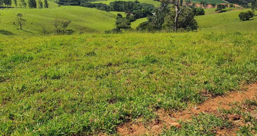 Fazenda / Sítios / Chácaras com 2 quartos à venda em Cruzília